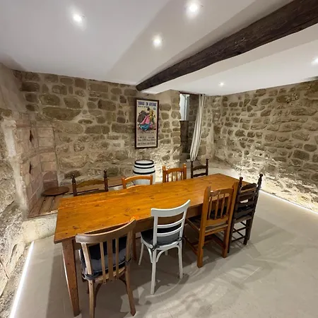 Casa Brillantes * Ayerbe