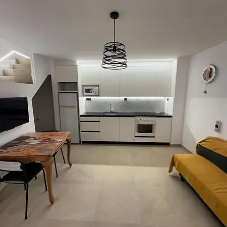 Casa Brillantes Apartment Ayerbe